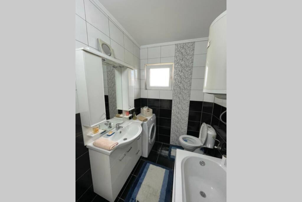 Appartement Stan Na Dan Oplenac à Topola Extérieur photo
